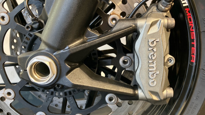 Ducati Monster 821 (15MY)